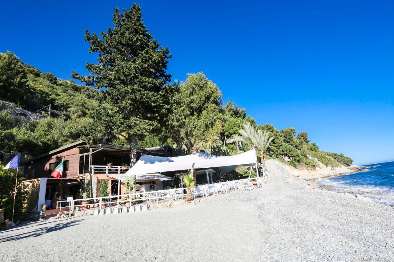Locanda Baia Beniamin Grimaldi  Ngoại thất bức ảnh