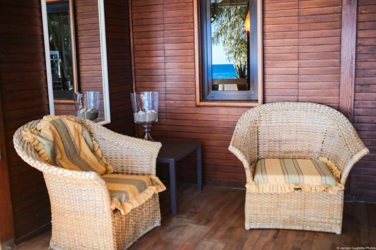 Locanda Baia Beniamin Grimaldi  Ngoại thất bức ảnh